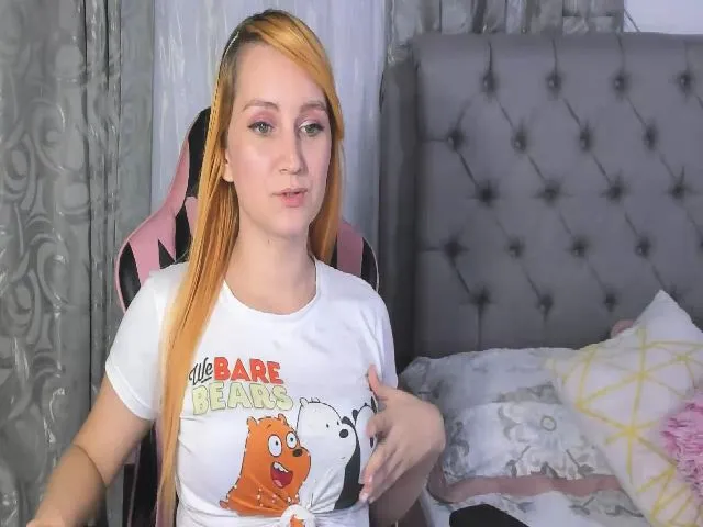 Live sex webcam photo for Candace18x #254674909