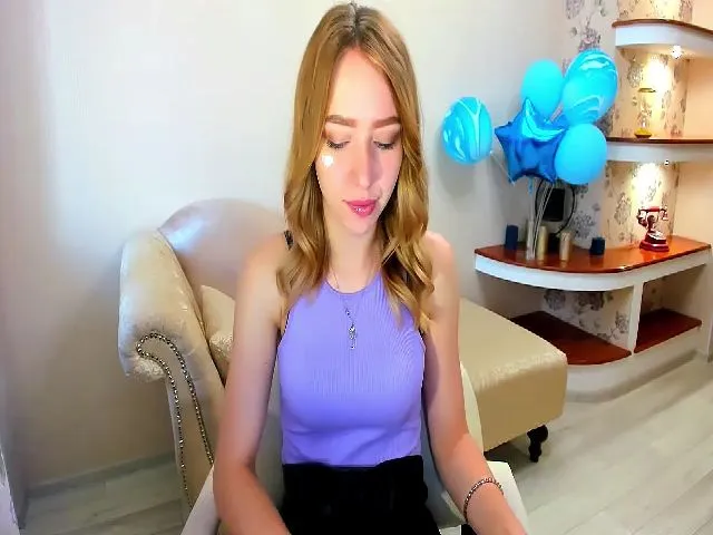 Live sex webcam photo for CrystalSsoul #252740734