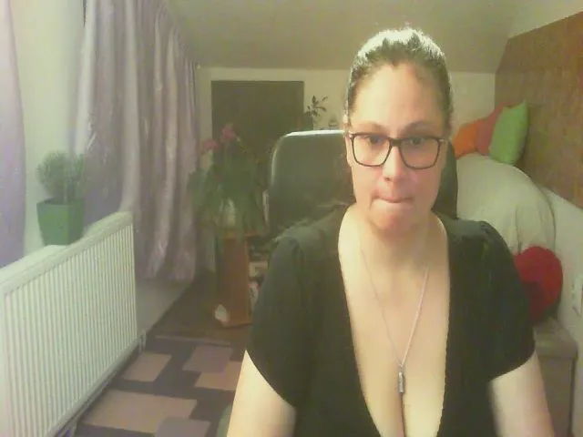 Live sex webcam photo for boosty4you #265123658