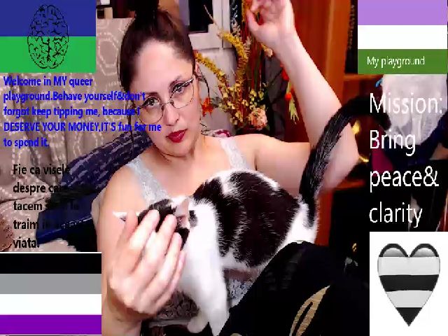 Live sex webcam photo for ImperatrizaS #254564971