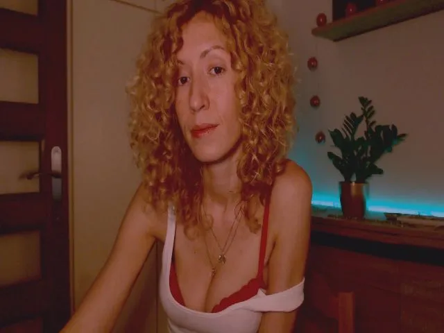 Live sex webcam photo for Enchanti #252620091