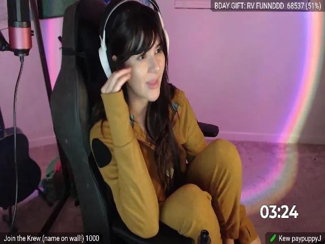 Live sex webcam photo for kewcumber #261277870