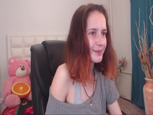 Live sex webcam photo for IrisNichols #258281999