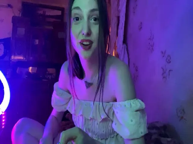 Live sex webcam photo for MadFrau #263273008