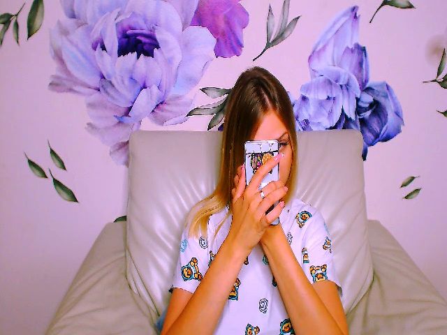 Live sex webcam photo for Vital__Force #252472857