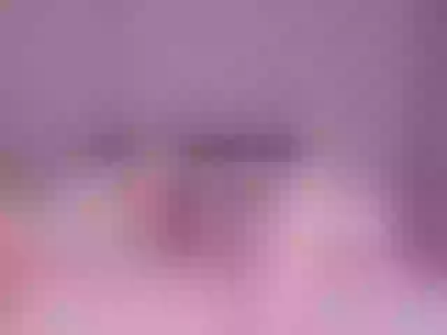 Live sex webcam photo for EllaaMaary #253759655
