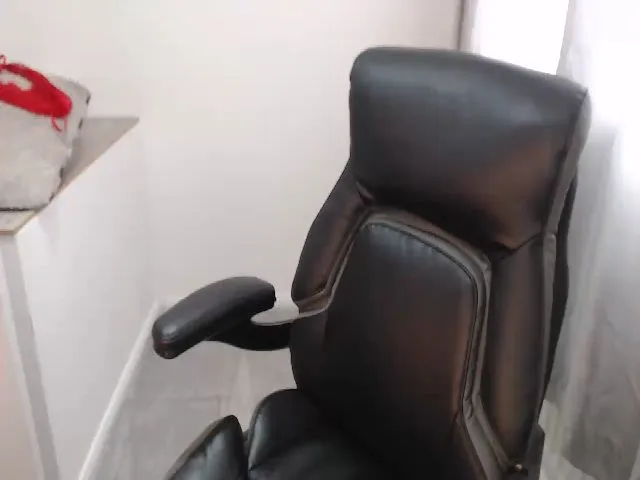 Live sex webcam photo for Crystal_MFC #263123647