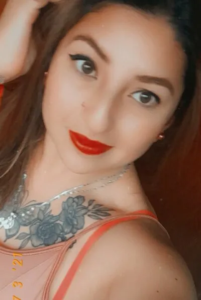 Live sex webcam photo for Sharlot_Rosse #241635997