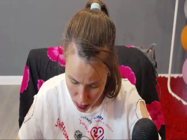 Live sex webcam photo for SimplyJoy #261054307