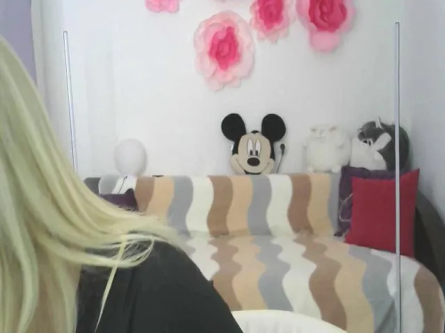 Live sex webcam photo for WomanCatt #264867734