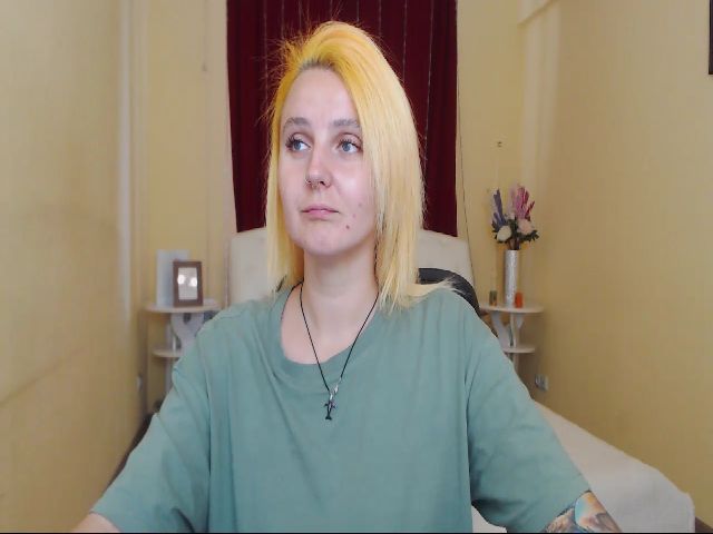 Live sex webcam photo for Polly_Green #253764149