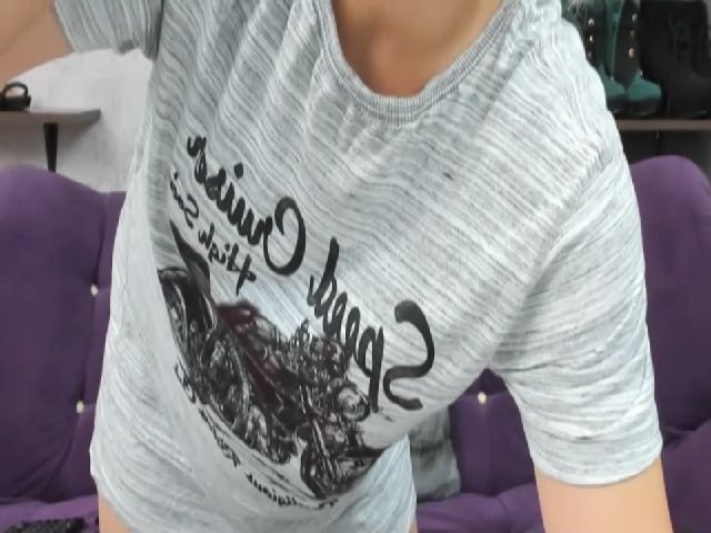 Live sex webcam photo for Annisa_Kate #253084647