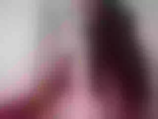 Live sex webcam photo for Marianviolet #252381884