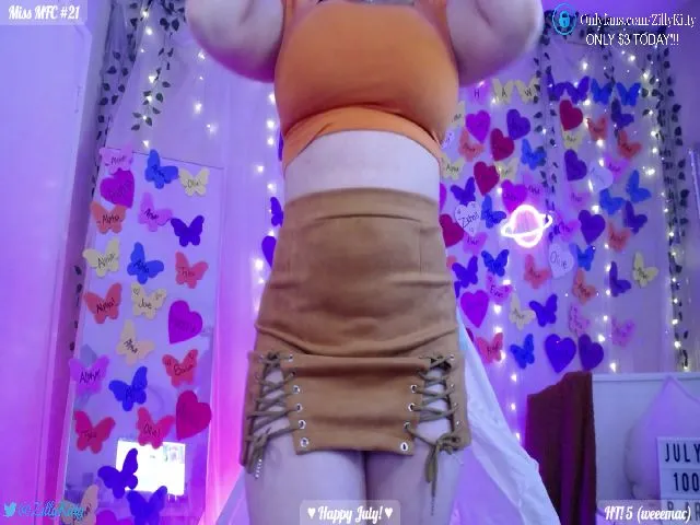 Live sex webcam photo for ZillyKitty #255791723