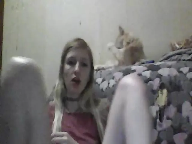 Live sex webcam photo for GuiltyKitty #262753655