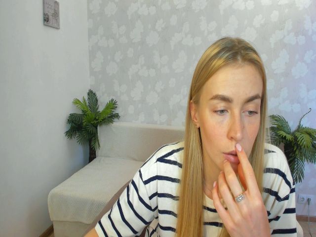 Live sex webcam photo for MissisRexa #252428000