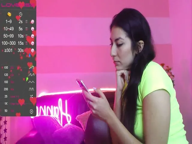 Live sex webcam photo for HannaCamgirl #252478803