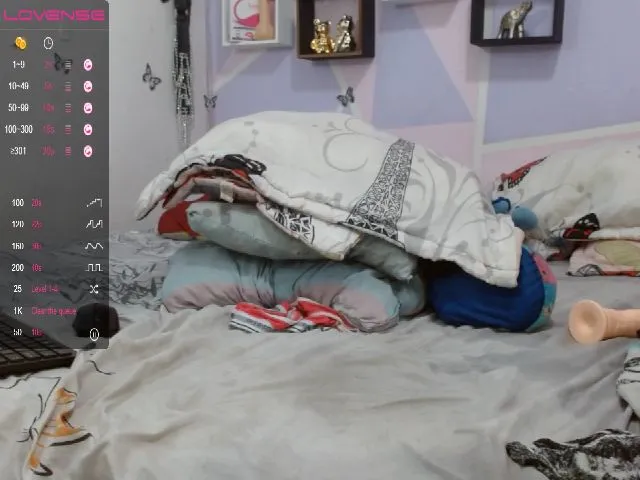 Live sex webcam photo for Emma_Bowis #254979852