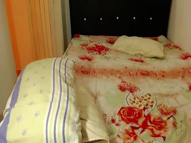 Live sex webcam photo for Irisbrownx #264147816