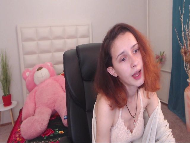 Live sex webcam photo for IrisNichols #257909671