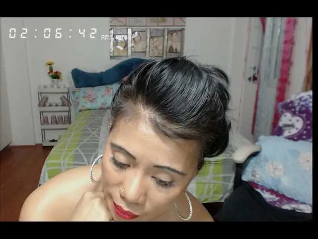 Live sex webcam photo for Jem34 #241591390