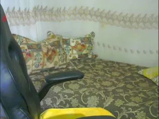 Live sex webcam photo for xxdaryaxx #240493223