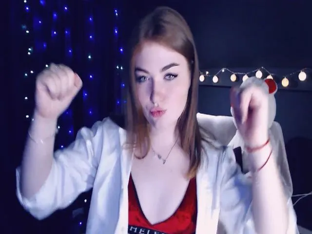 Live sex webcam photo for Mystic_Eyes69 #265153786