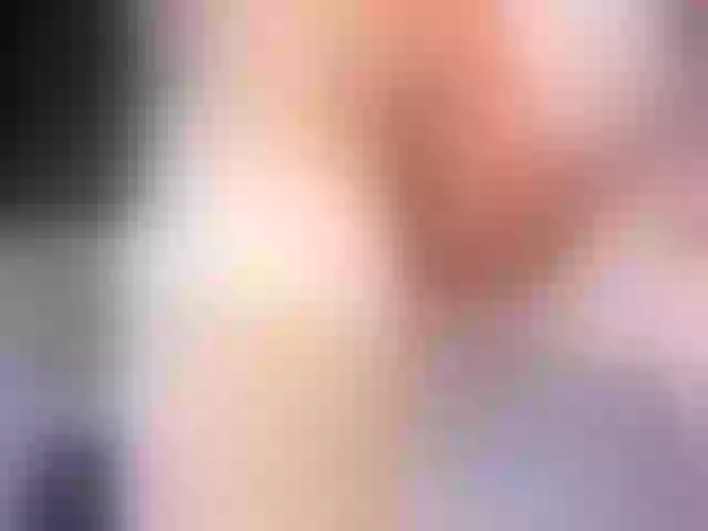 Live sex webcam photo for MaggieBrown_ #257696264