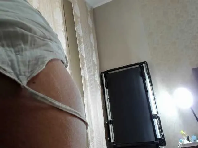 Live sex webcam photo for Mashulya29 #287943222