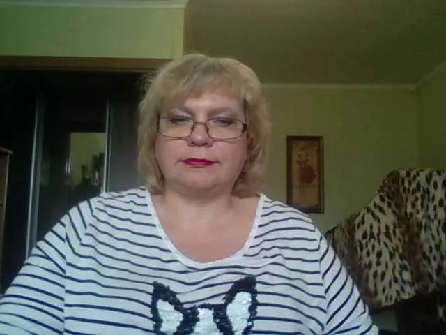Live sex webcam photo for LOLA88888 #243206498