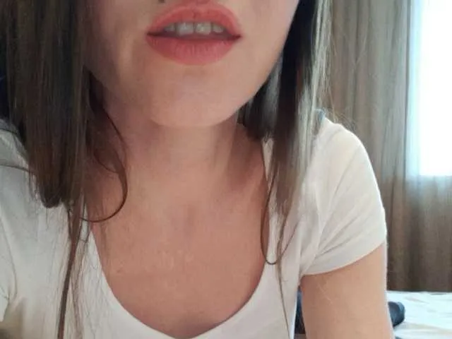 Live sex webcam photo for LoLiPOPGIRL #241273340