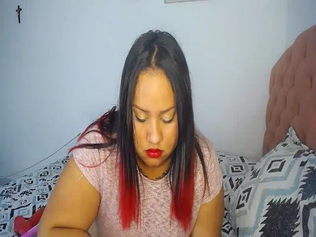 Live sex webcam photo for Annie_dalton_ #259011724