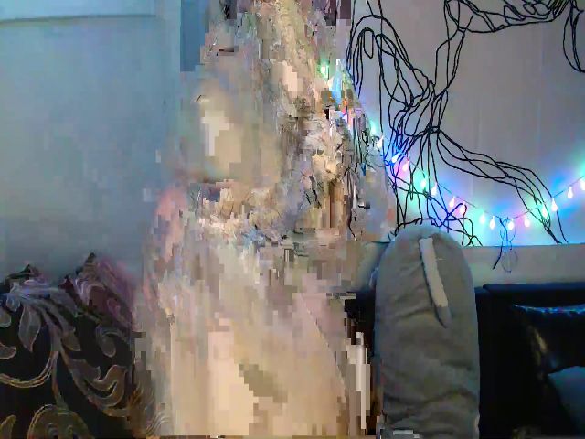 Live sex webcam photo for Viola_May #255953169