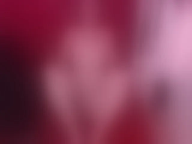 Live sex webcam photo for AliceMuller #287873606