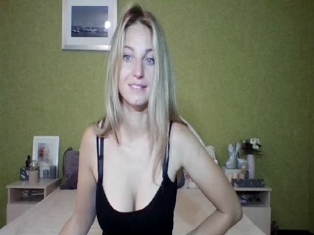 Live sex webcam photo for MilaRomanovaN #255589535