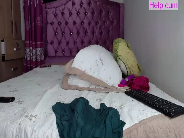 Live sex webcam photo for Kimberlybroks #260464098