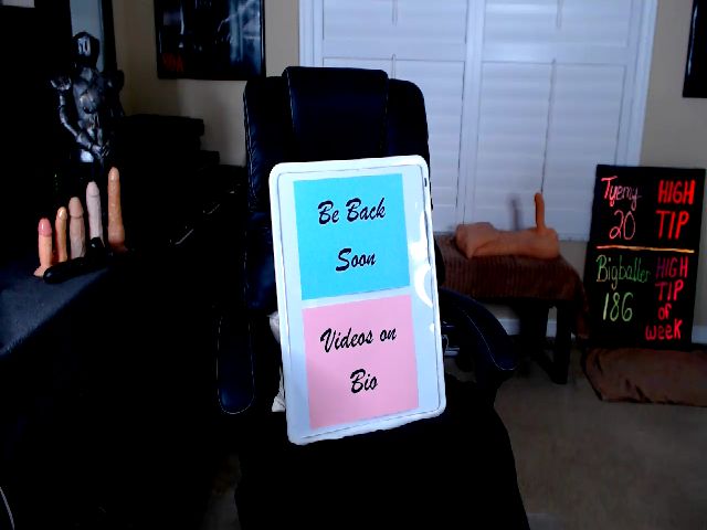 Live sex webcam photo for SummerKnightz #259674902