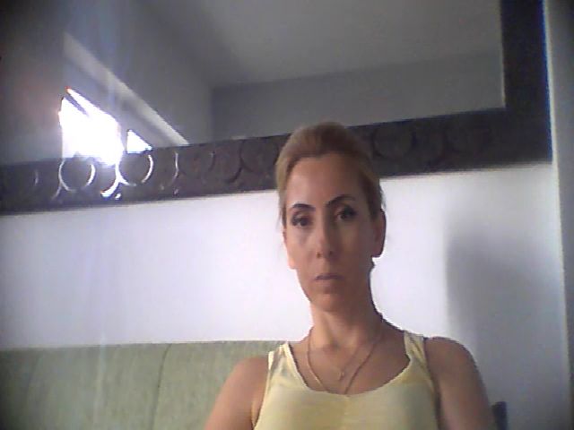 Live sex webcam photo for madamm #254081712