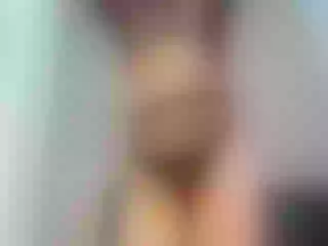 Live sex webcam photo for Juanitaa_01 #256688559