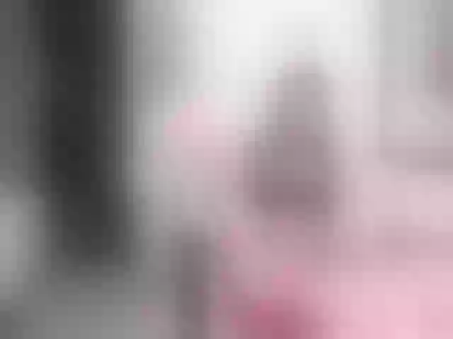 Live sex webcam photo for AiriKim #252705808