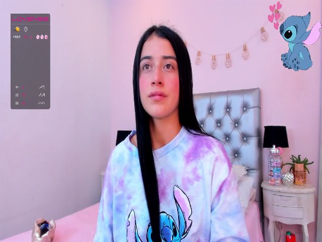 Live sex webcam photo for KallyMyller #260238421