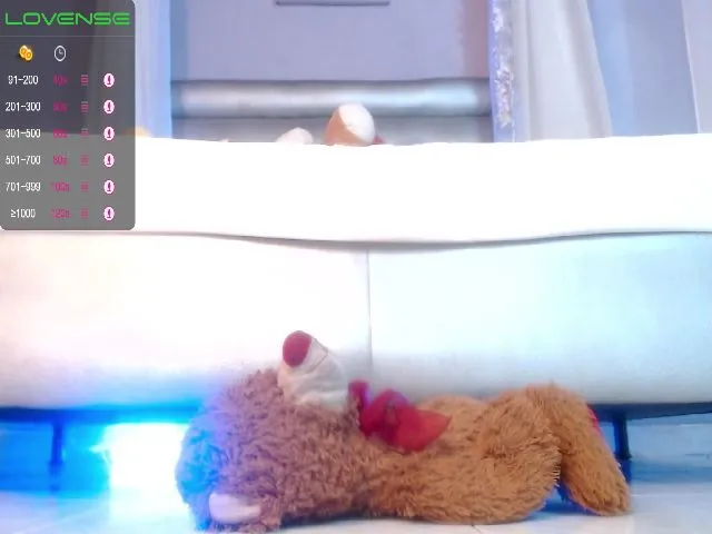 Live sex webcam photo for Sofia_ebony #259394397