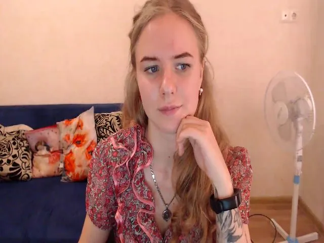 Live sex webcam photo for Limana_xo #260213295