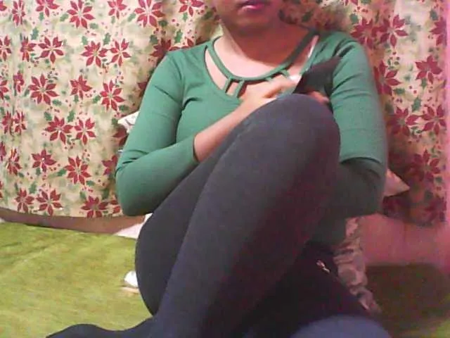 Live sex webcam photo for BLACKWIFE1 #253403480