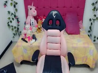 Live sex webcam photo for Pink_queenn #252155368