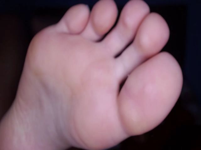 Live sex webcam photo for CatWoman28 #261807344