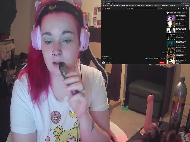 Live sex webcam photo for ImTerri #260225798