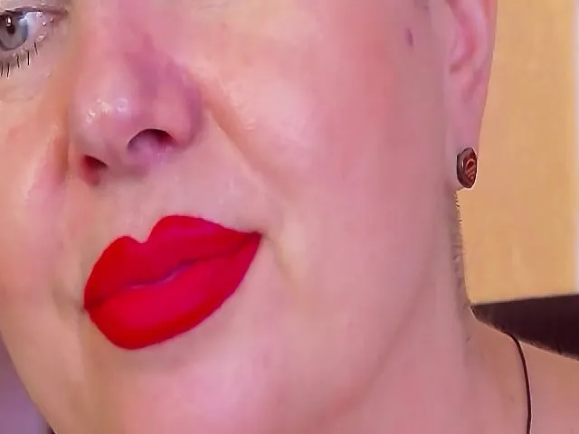 Live sex webcam photo for LADY__POSH #262551829