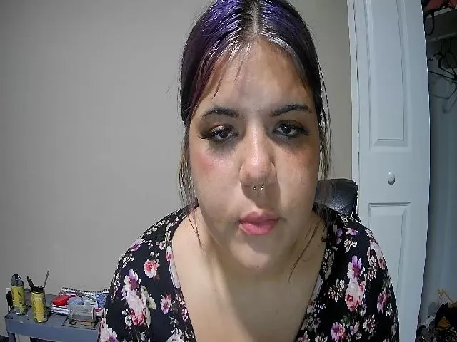 Live sex webcam photo for Lilmisspurp #252447483