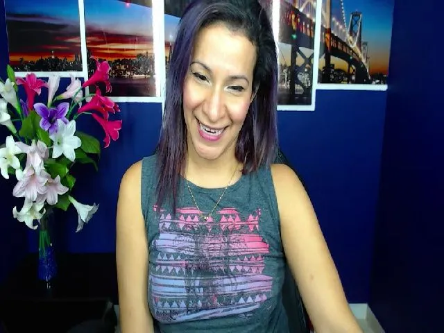 Live sex webcam photo for Infernalsexx #255206760